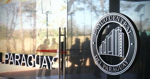 Sprawdź projekcje Paragwaju do góry nogami - Mercopress