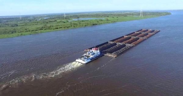 Paragwaj analizuje opcje tankowania paliwa w Paraná Hydrovy - Mercopress