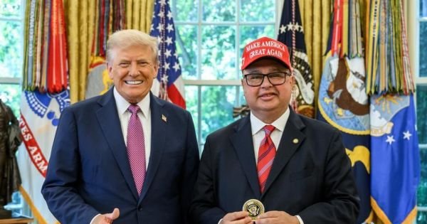 Trump otrzymuje nowych ambasadorów z Urugwaju i Paragwaju - Mercopress