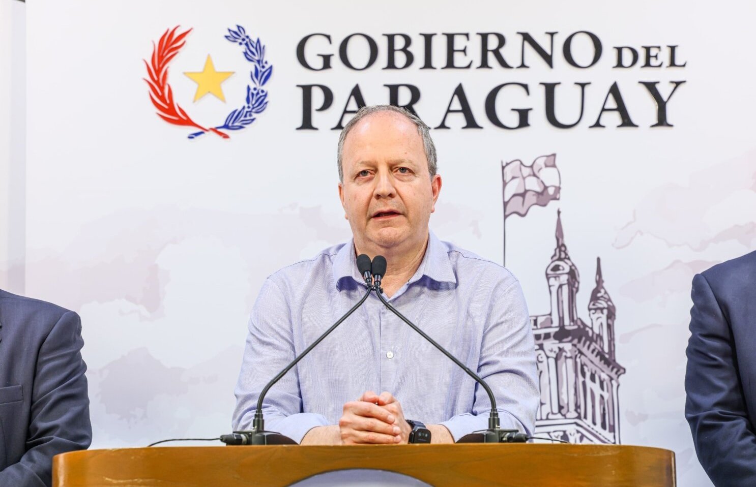 Fernández Valdovinos rezygnuje i ogłasza plan spłaty długów podatkowych